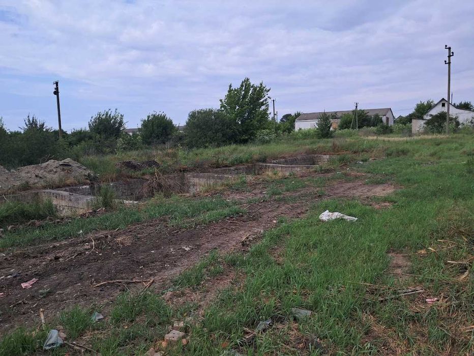 Комплекс птицефабрики/Солнечные батареи/Зернохранилище