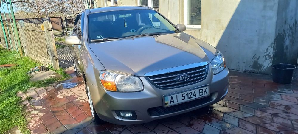 Авто  Kia cerato