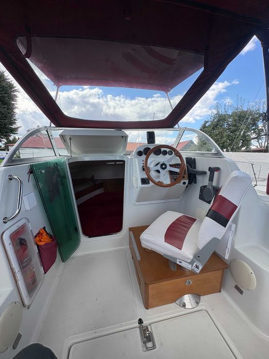 Jacht motorowy, motorówka CORTINA 520