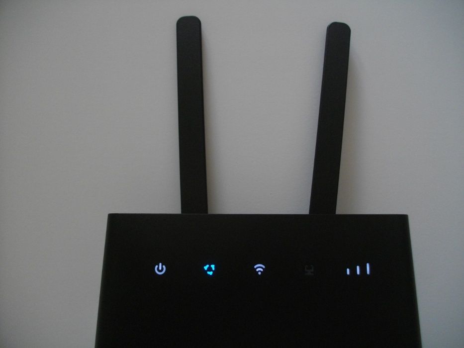 2 antenas cor preta: 4G Router Huawei B310, B315 ...