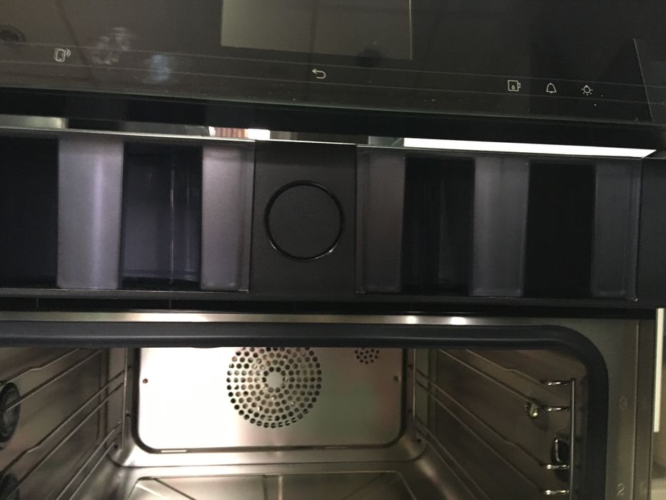 Miele DGC7640-55 Piekarnik konwekcyjno parowy