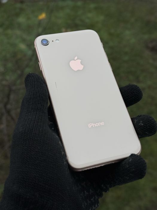 Apple iPhone 8 64gb: 1 499 грн. - Смартфоны / мобильные телефоны