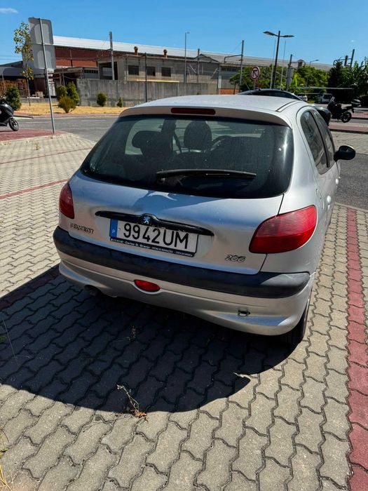Peugeot 206 2003