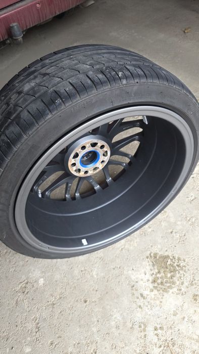 Диски з шинами 235/35 R19