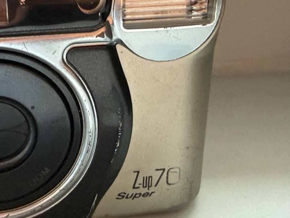 Aparat fotograficzny Konica Z-up 70 super