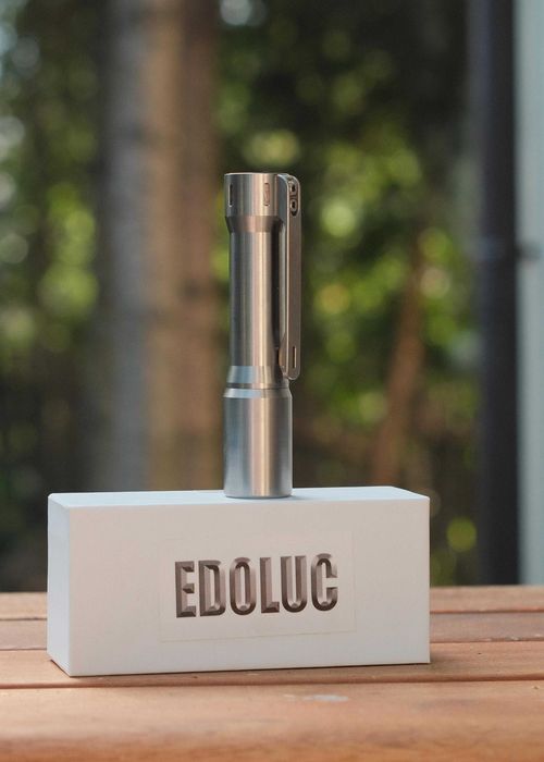 Latarka Edoluc - tytanowa, EDC