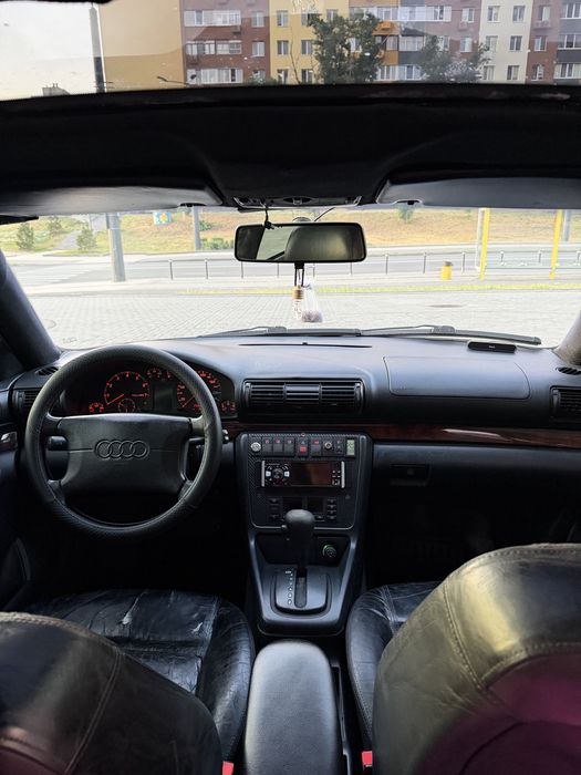 Продам авто Audi A4 (B5) 1996