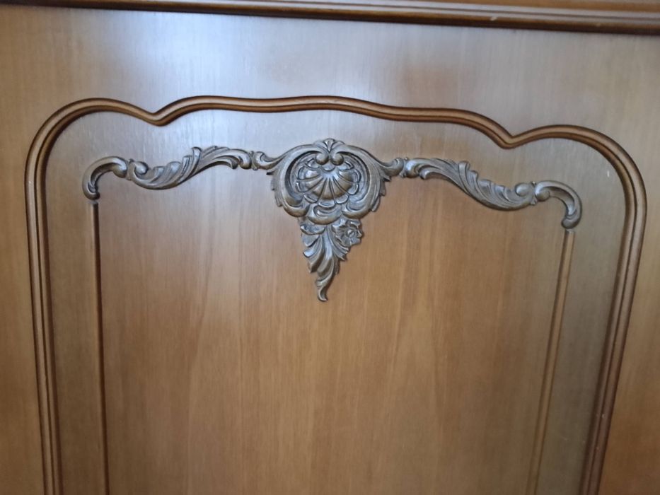 Komoda przeszklona Ludwik