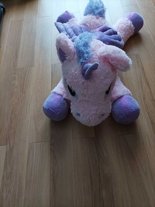 Peluche Unicórnio 70 cm de comprimento e 40 cm de largura