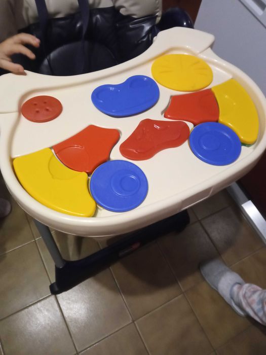 Carrinho de Bebe + cadeira de refeição