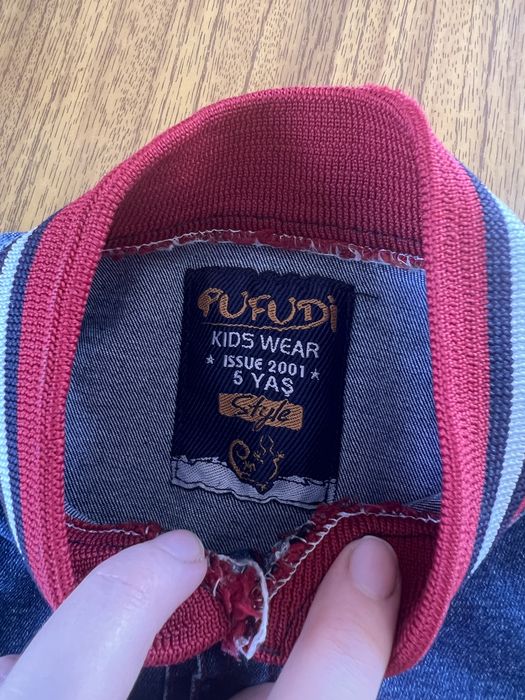 Курточка ветровка