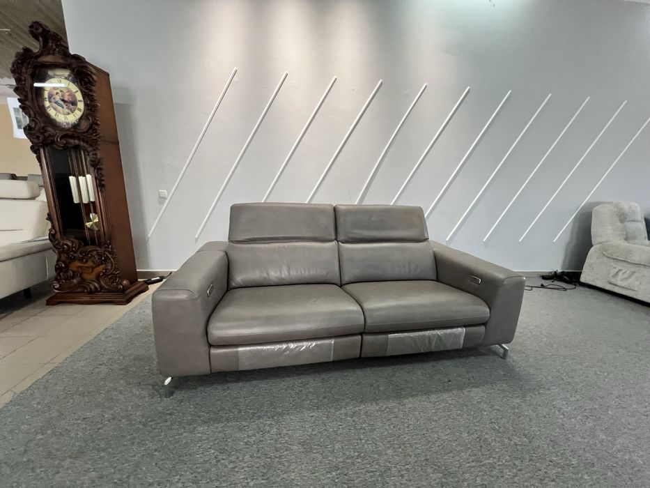 Диван сірий шкіряний реклайнер електро привід