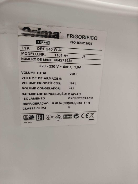 Frigorifico com congelador económico