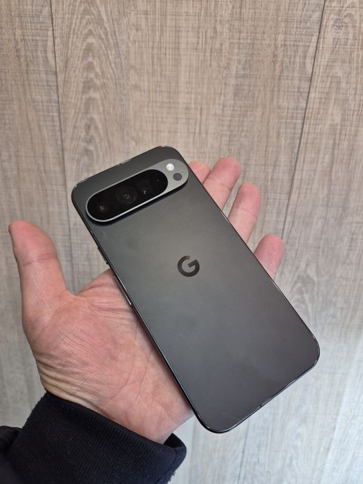 Google Pixel 9 Pro XL CrDroid – 256 Go 16 Go RAM – Noir – Pré-aimé