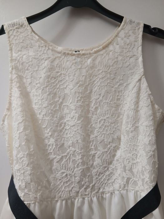 Vestido branco renda forrado 38