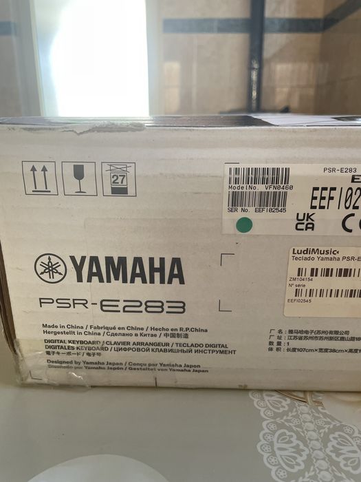 Piano Yamaha PRS-E283