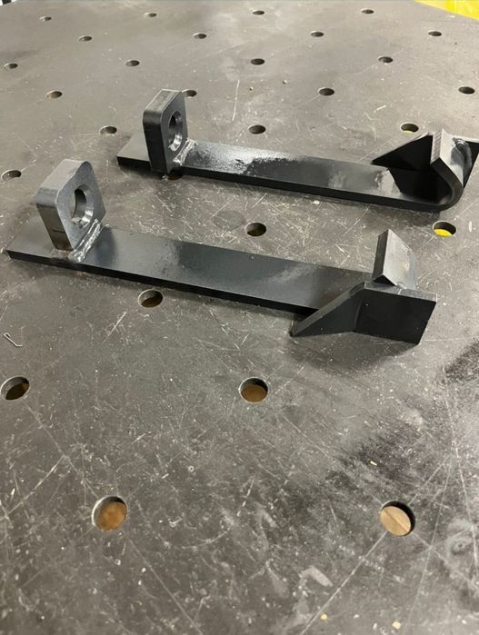 Adapter do szybkozlacza miniładowarka Avant.