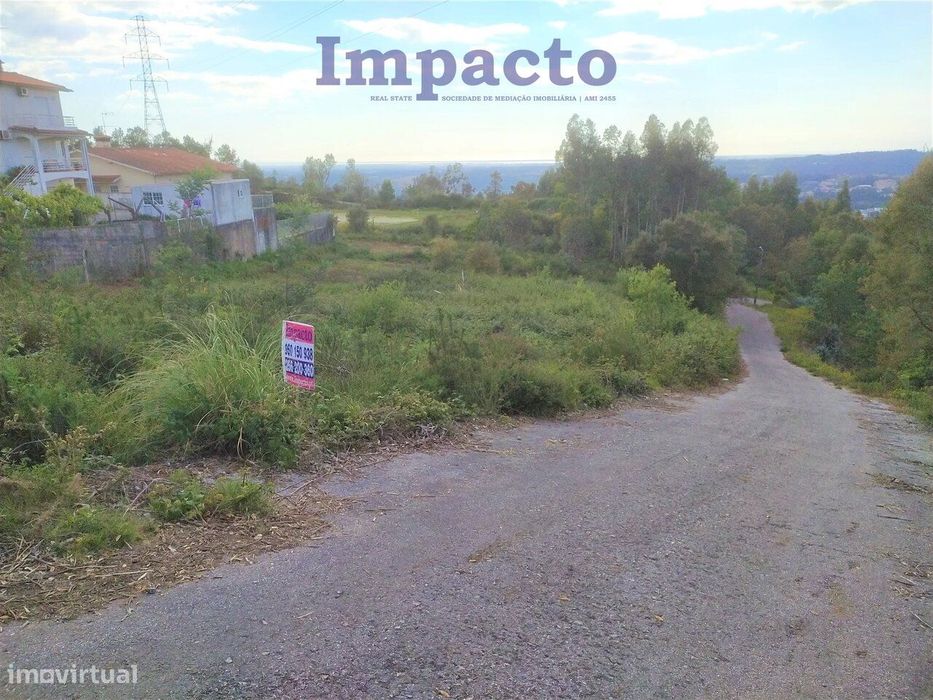Lote de terreno em zona habitacional Macinhata da Seixa