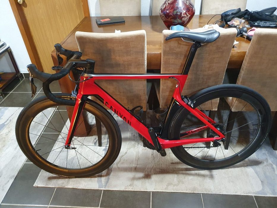 Canyon Aeroad CF SLX Di2 - S