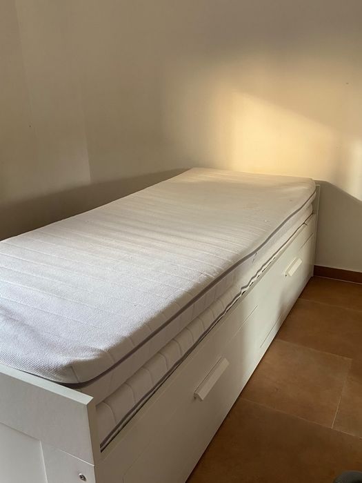 Cama IKEA BRIMNES + 2 Colchões Incluídos