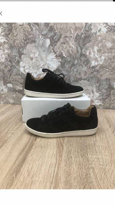 Esprit р.39 кросівки кроси кроссовки 
Стан дуже хороший, без дефектів