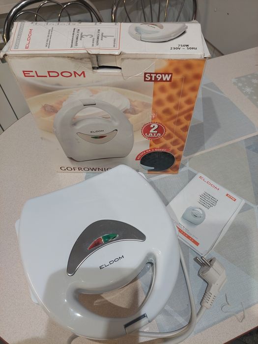 Gofrownica Eldom ST9W