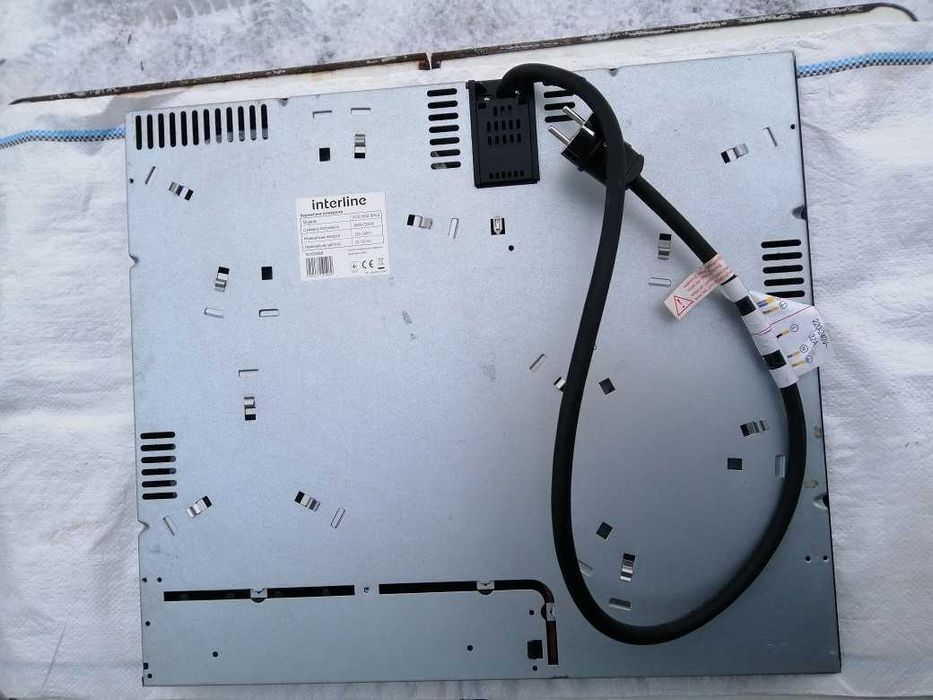 варочная поверхность, электросоковыжималка.