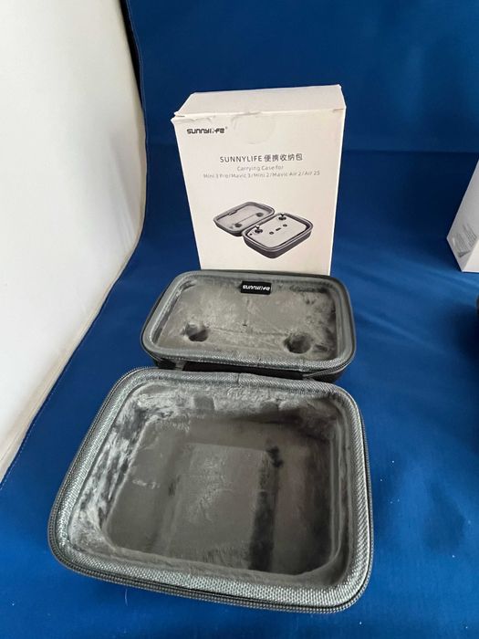 etui na dron serii DJI Mini oraz na kontroler DJI RC-N1