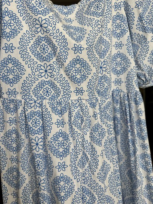 Літня сукня, плаття