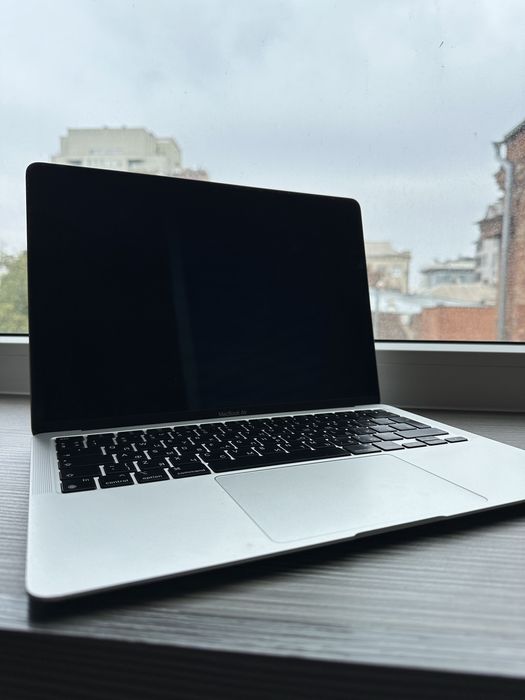 Macbook Air M1, 13” официальный украинский