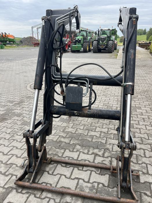 Ładowacz STOLL do John Deere (6410,6420,6620,6920) + adaptacja