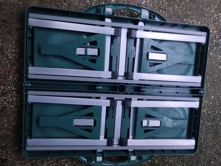 Mesa campismo bom estado