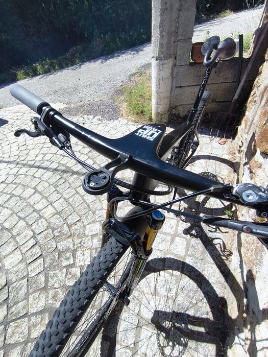Btt Cube carbono