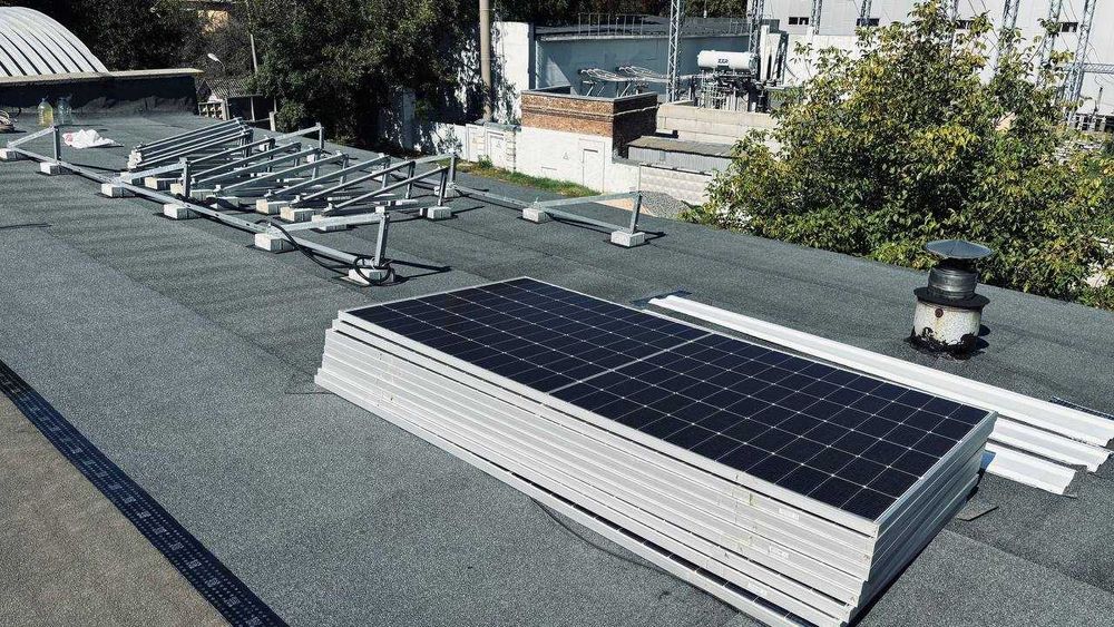 Сонячні панелі / Монтаж та продаж панелей / Електростанція / СЕС