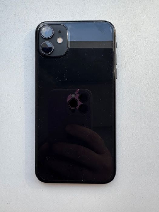 Iphone 11 apple.