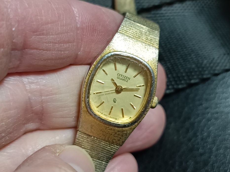 Годинник часы Citizen quartz Japan