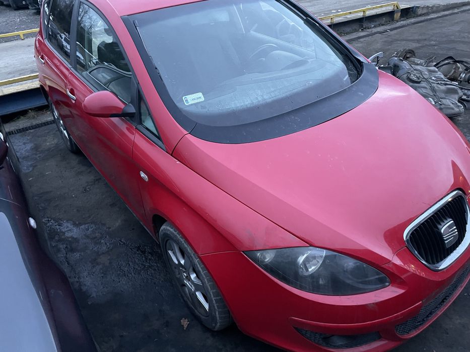 Na części Seat Altea 1.9 TDI BKC skrzynia HNV kod lakieru LS3H