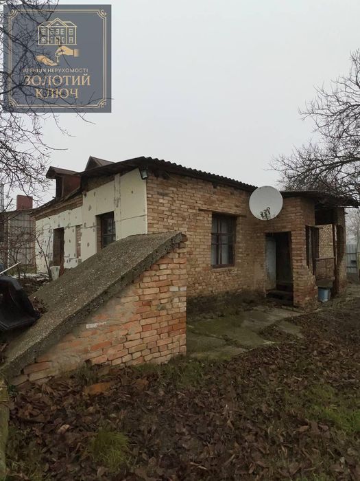"Продаж будинку в Кропивницькому"