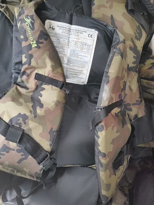 Kamizelki po jednym sezonie  XS ,S,M L ,XL ,XXL