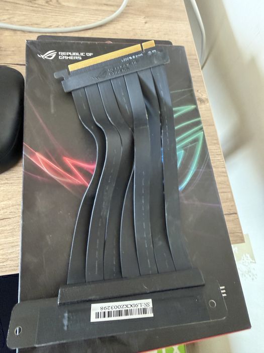 ASUS ROG Strix Riser Cable PCI-E 3.0 High Speed