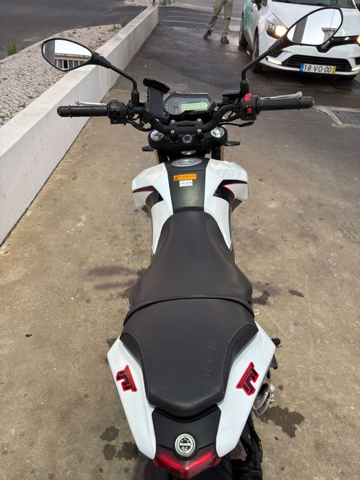 Moto 125cc usada
