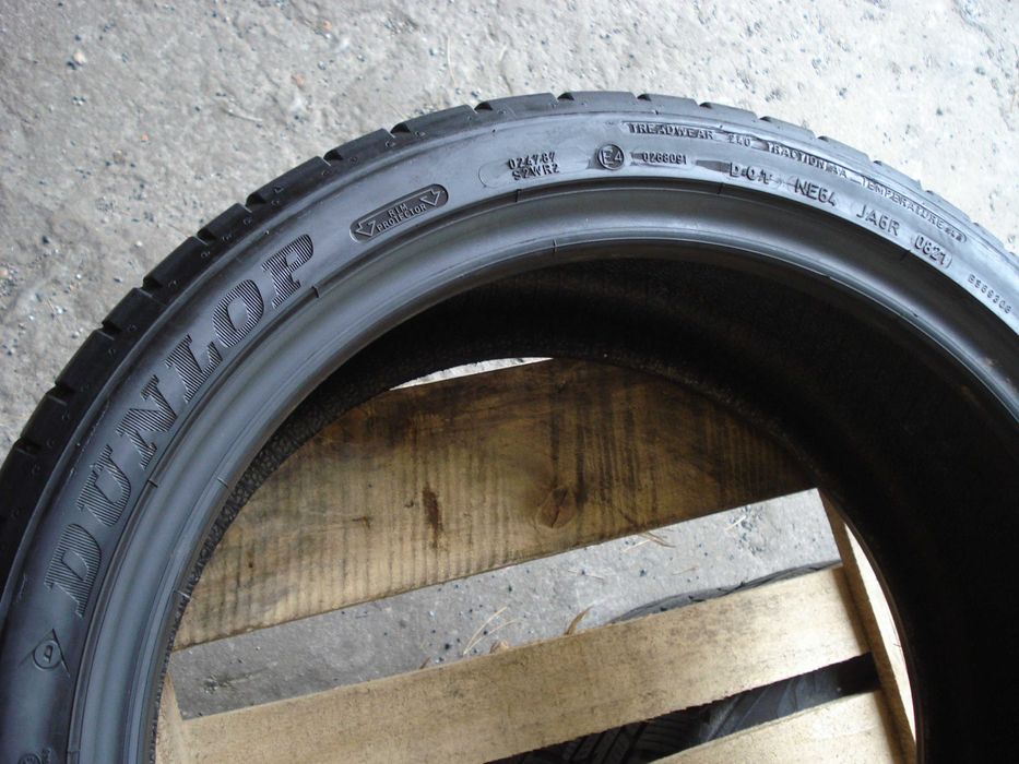 Dunlop Sport Maxx RT  215/40 r 17  2 - sztuki letnie 2021 rok