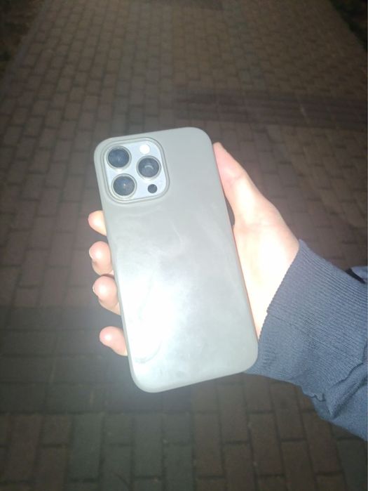 Iphone 15 pro max natural titanium