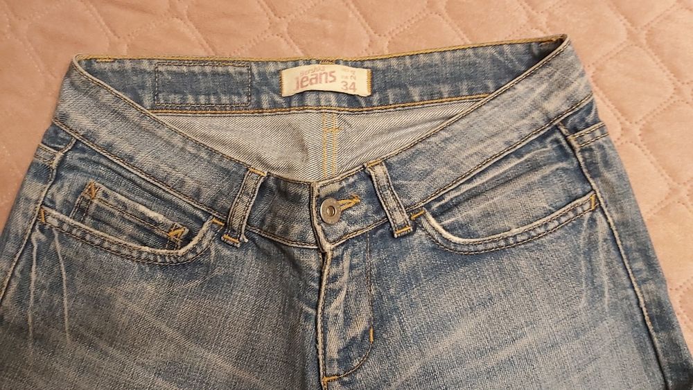 2 pares Calças ganga "Massimo Dutti" e "Bershka" - SALDOS