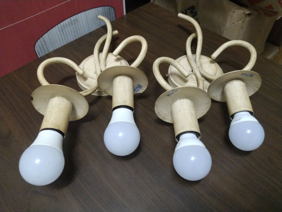 2 Candeeiros Interiores Metálicos Castiçais 2 Velas