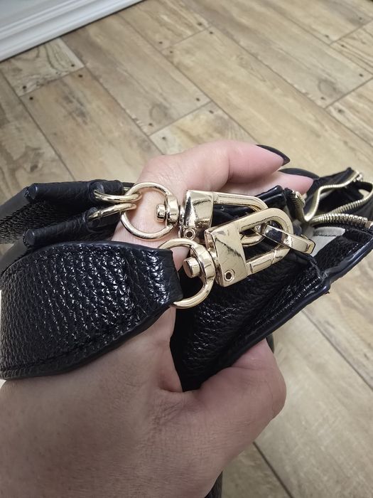 Сумка Guess  чорна