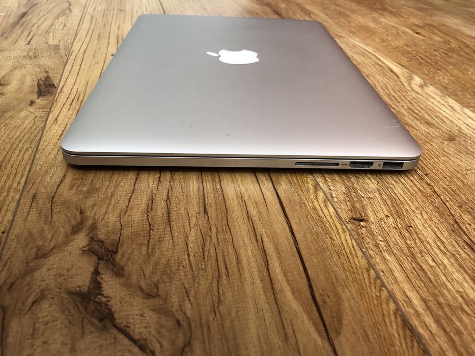 З США MacBook Pro 13" Retina 8/256