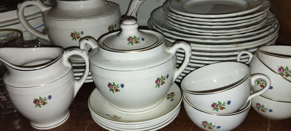 Loiças antigas "sacavem"