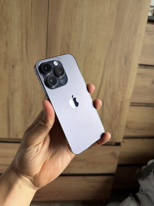 Iphone 14 pro - 93%
