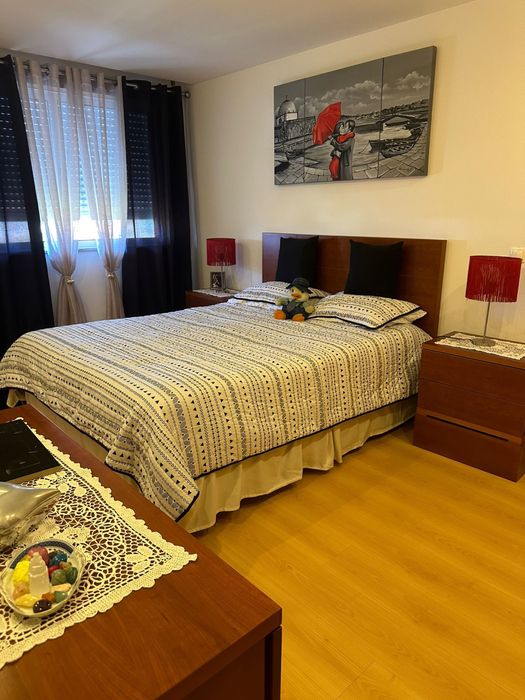 Imaculadas vendo duas mobilias de quarto como novas